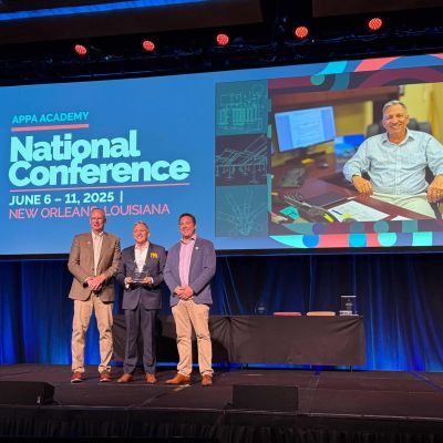 Ed Liberty receives award